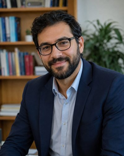 Daniel Harris, PhD Mathematics — Mathematics specialist