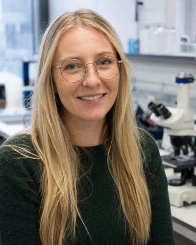 Hannah Cooper, MSc Chemistry — Chemistry specialist